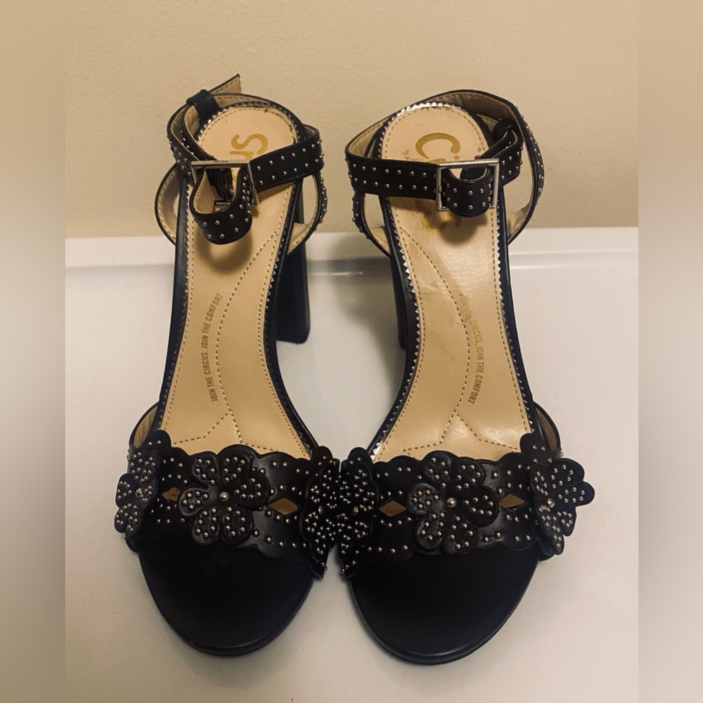 Circus By Sam Edelman Women’s 8.5 Block Heel - W/ Beaded Ankle Straps